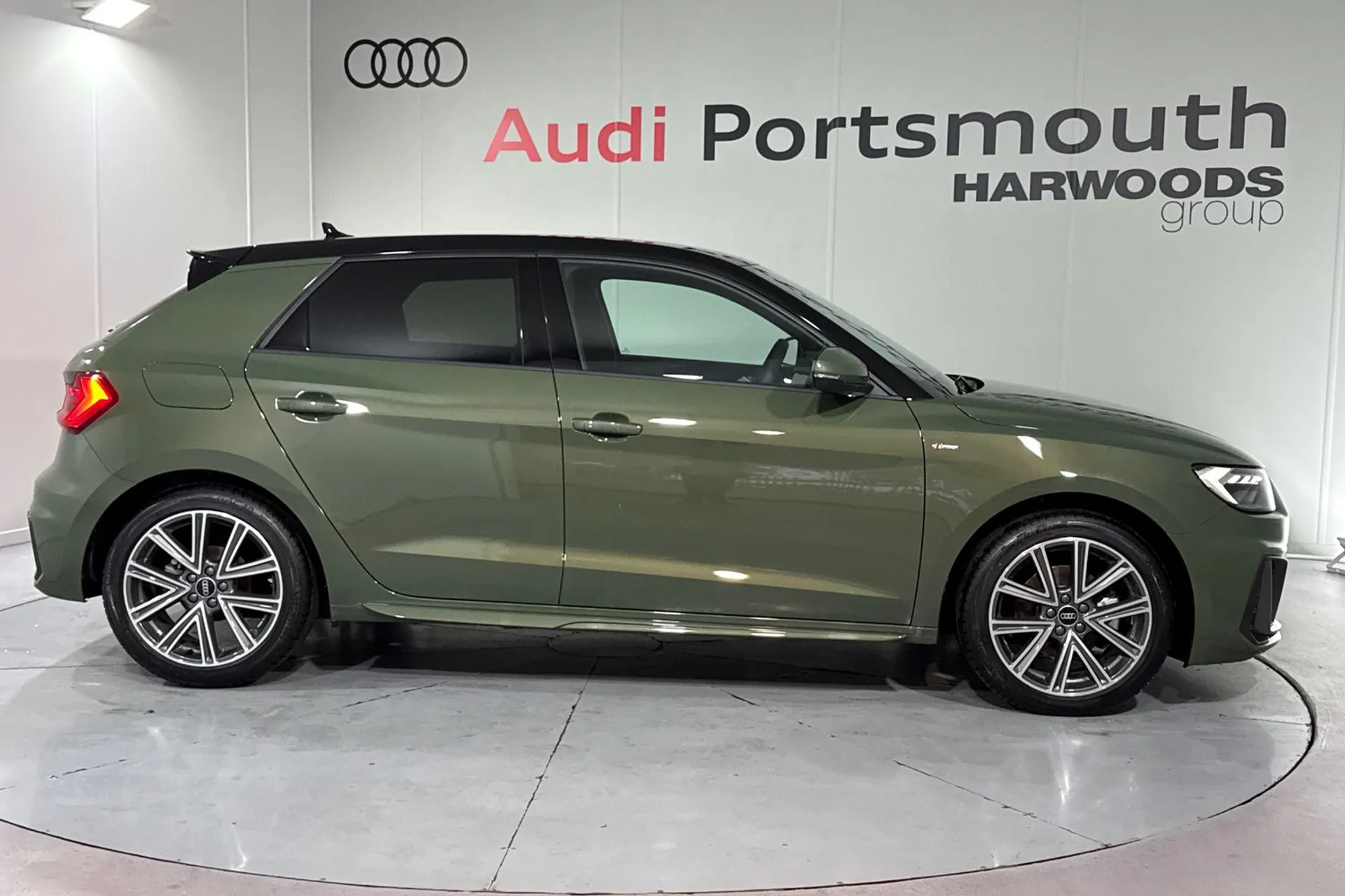 Audi A1 thumbnail image number 2