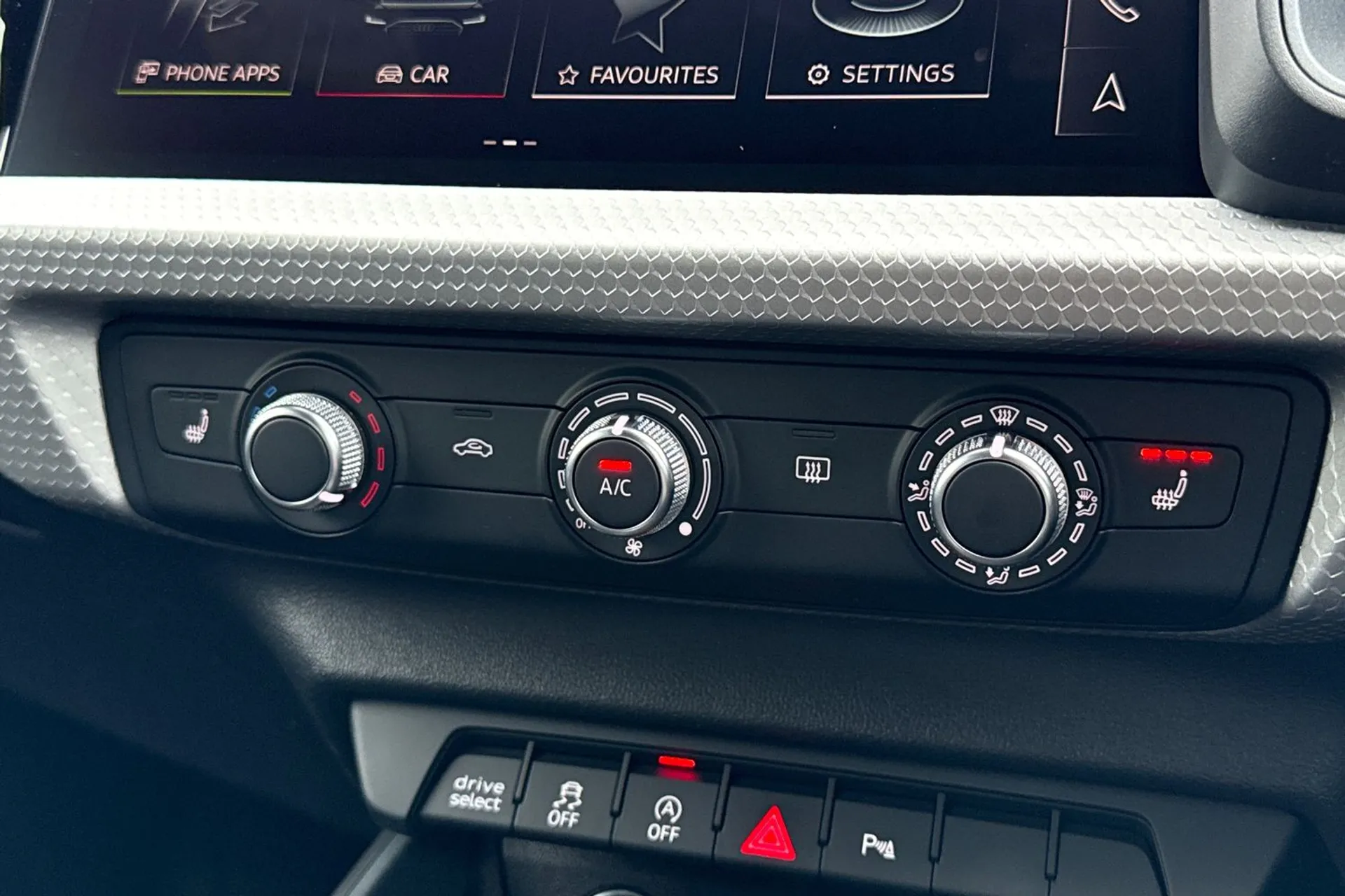 Audi A1 thumbnail image number 30