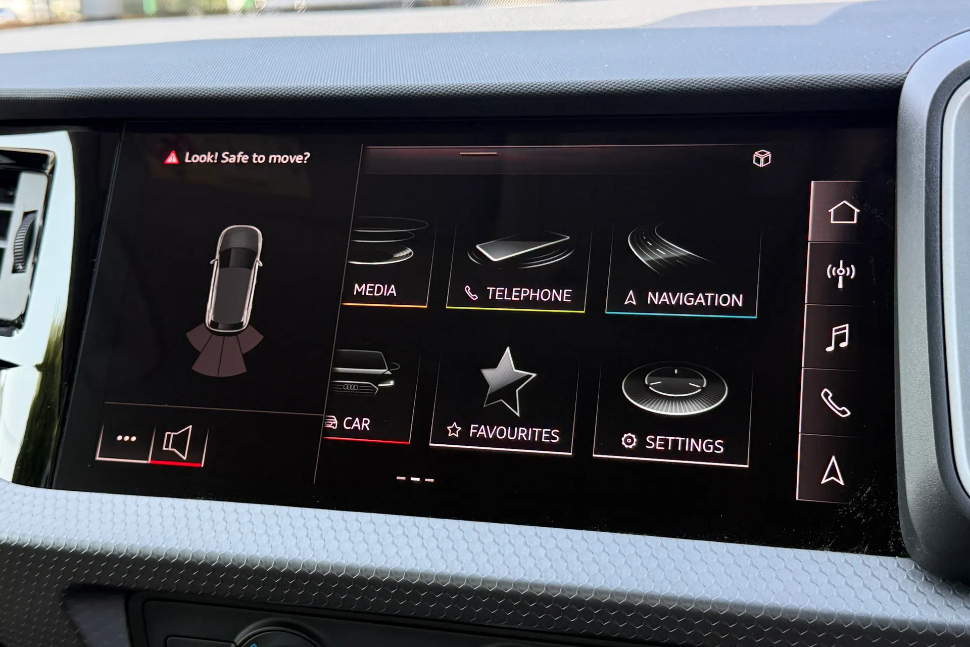 Audi A1 thumbnail image number 9
