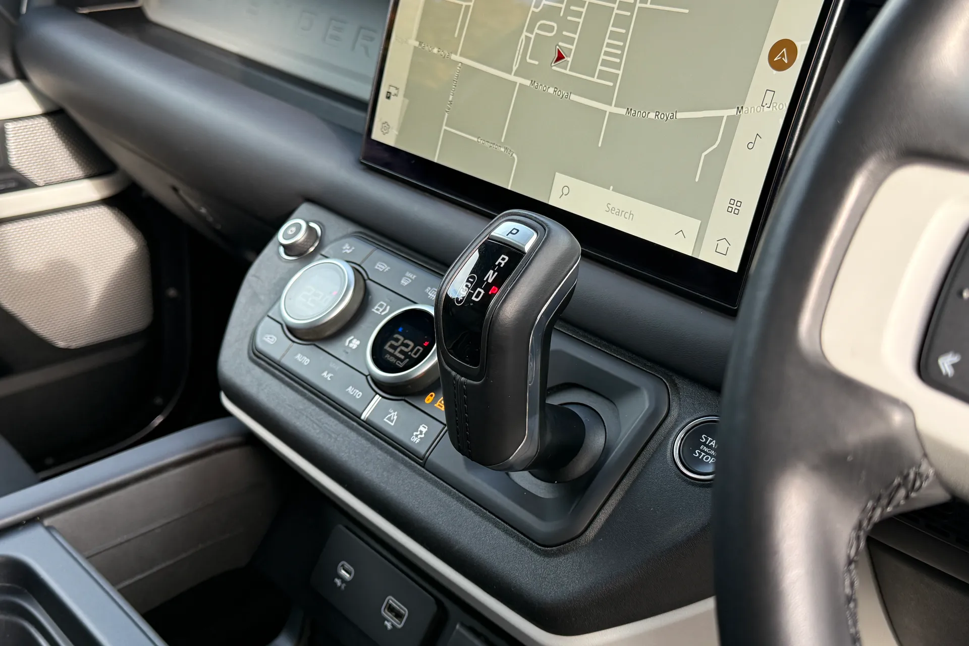 LAND ROVER DEFENDER thumbnail image number 47