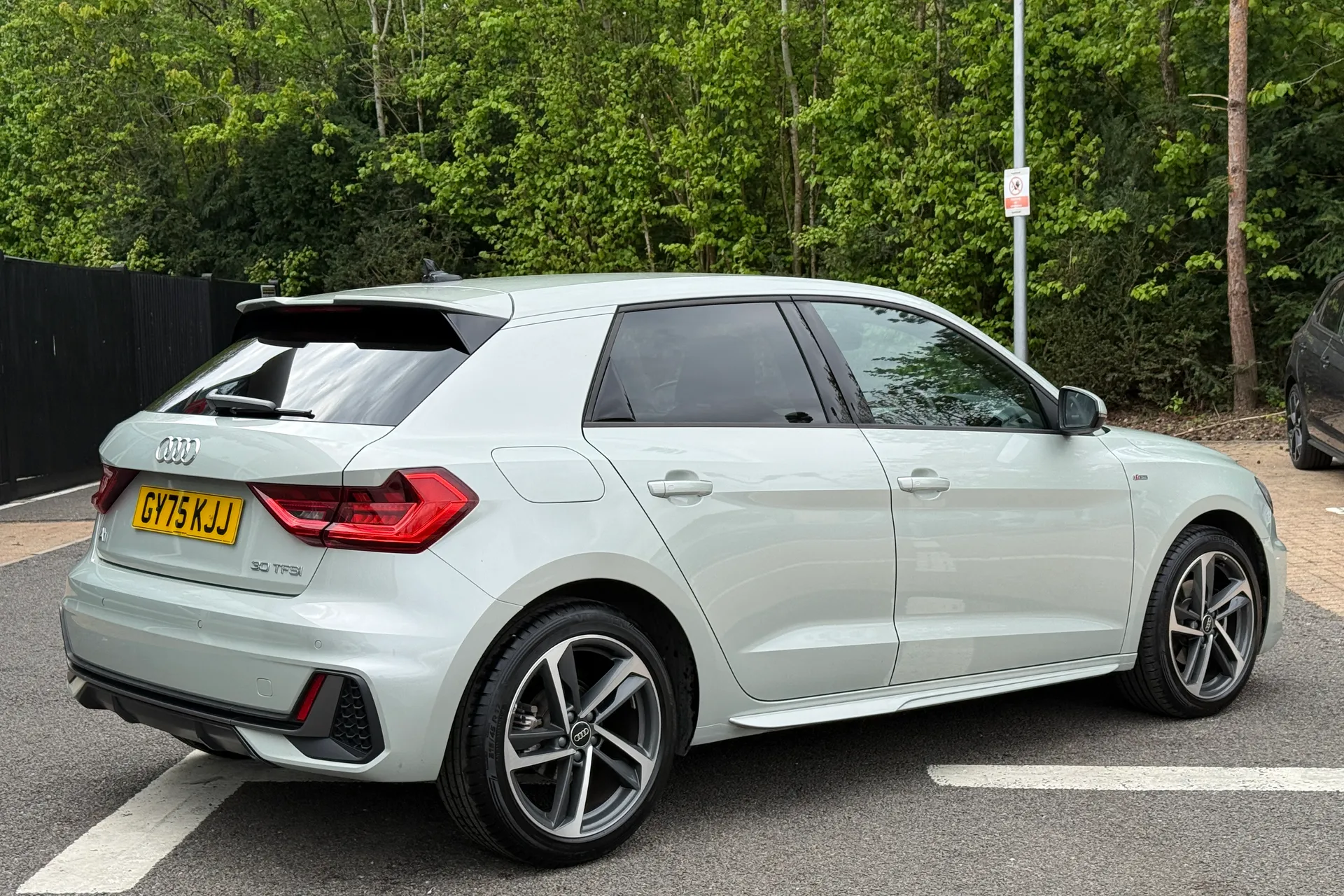 Audi A1 thumbnail image number 18