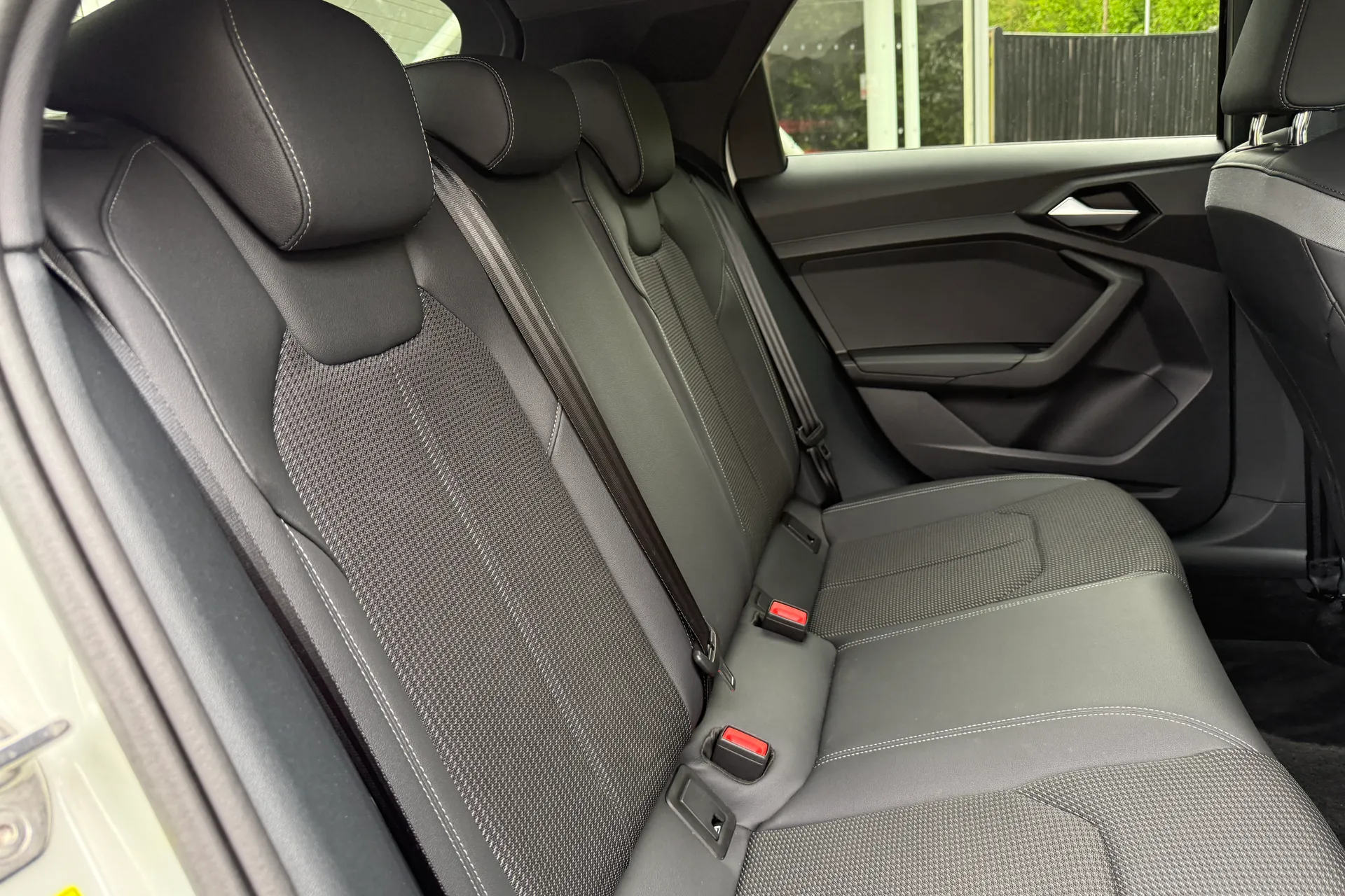 Audi A1 thumbnail image number 10
