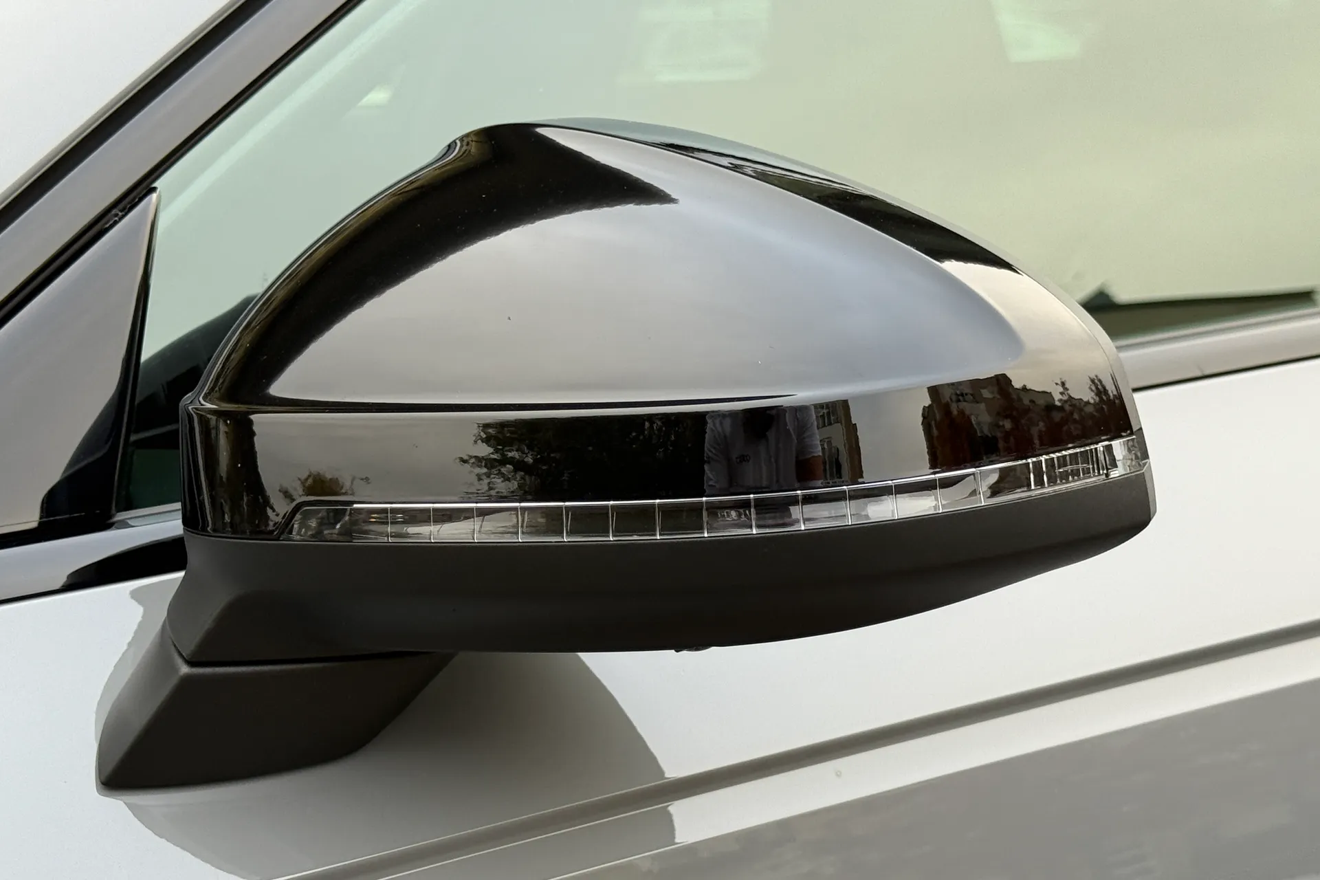 Audi RS4 thumbnail image number 56