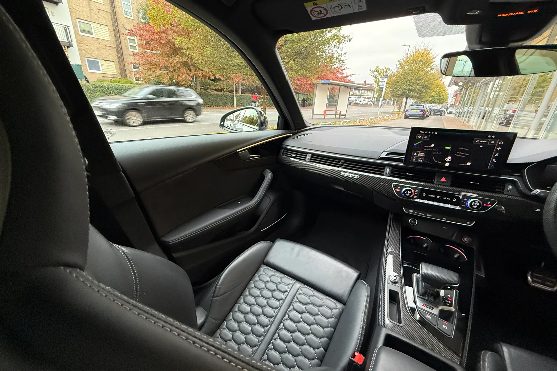 Audi RS4 thumbnail image number 47