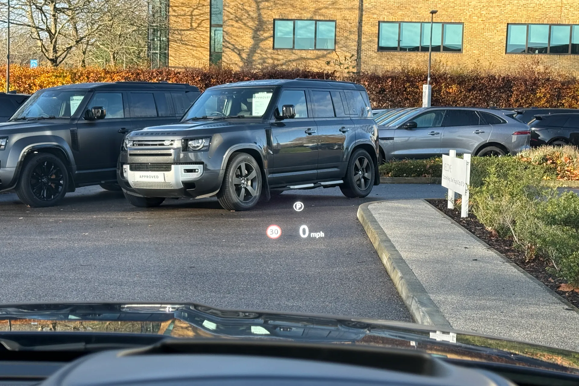 Jaguar E-PACE thumbnail image number 25