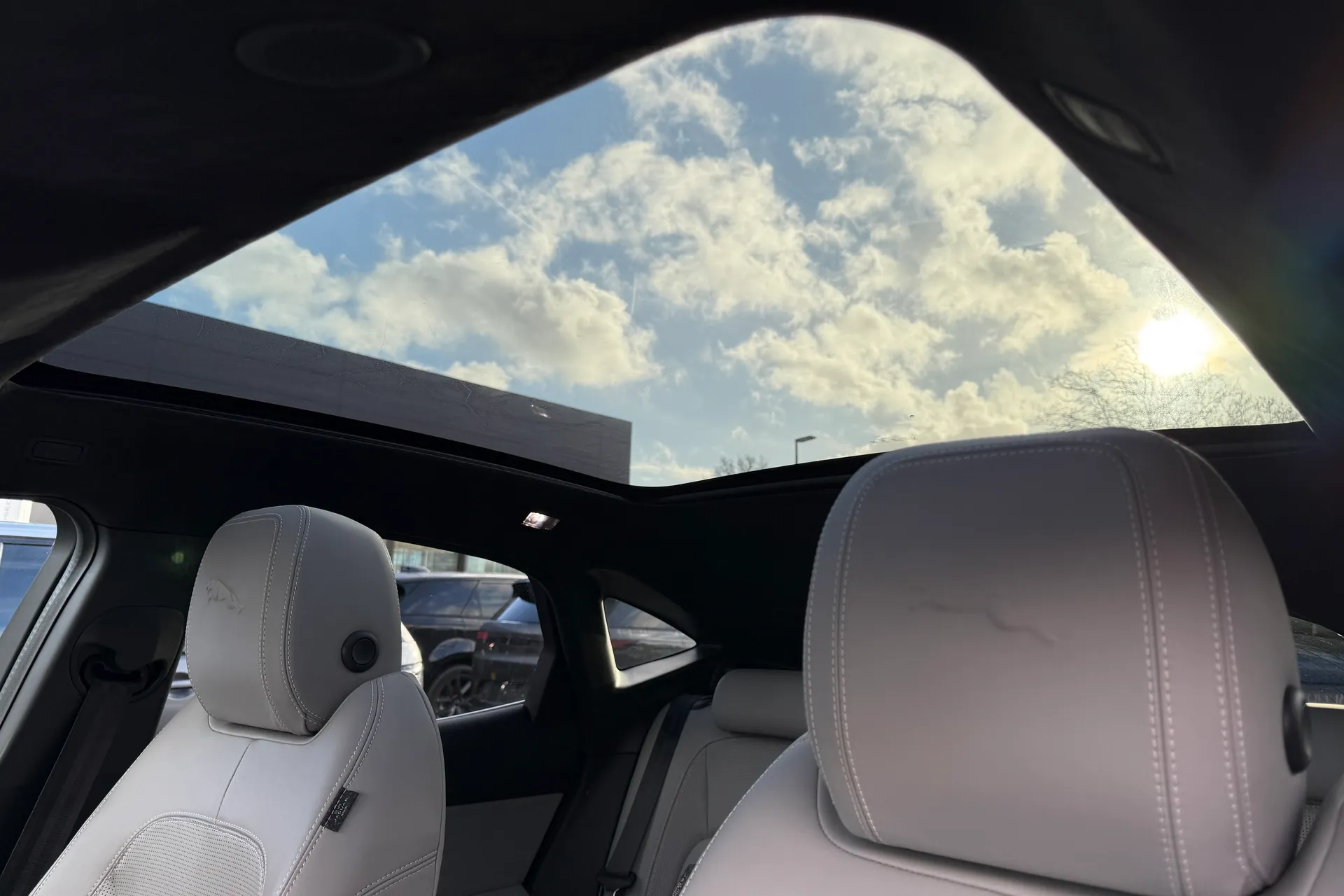 Jaguar E-PACE thumbnail image number 5