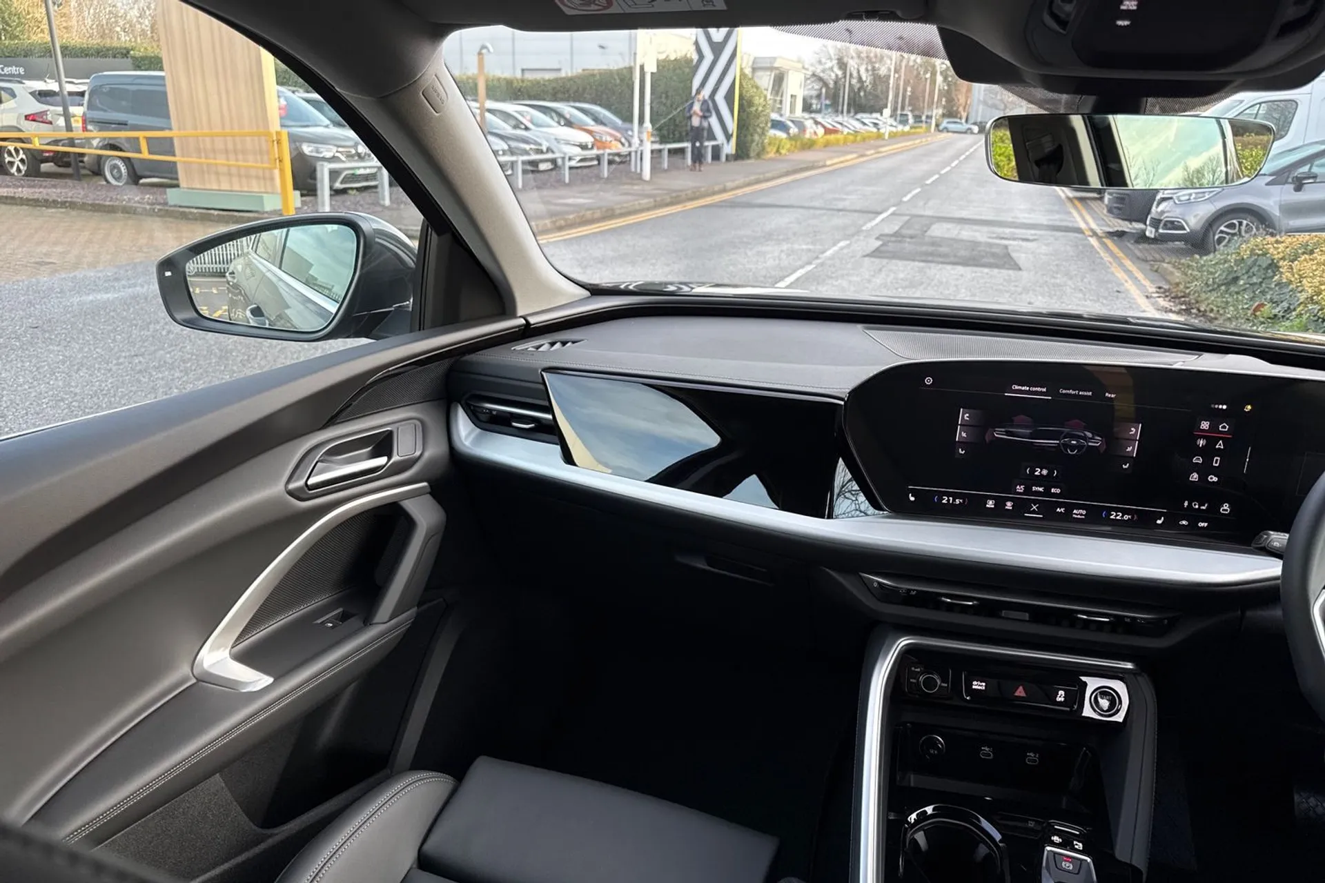 Audi Q5 thumbnail image number 38