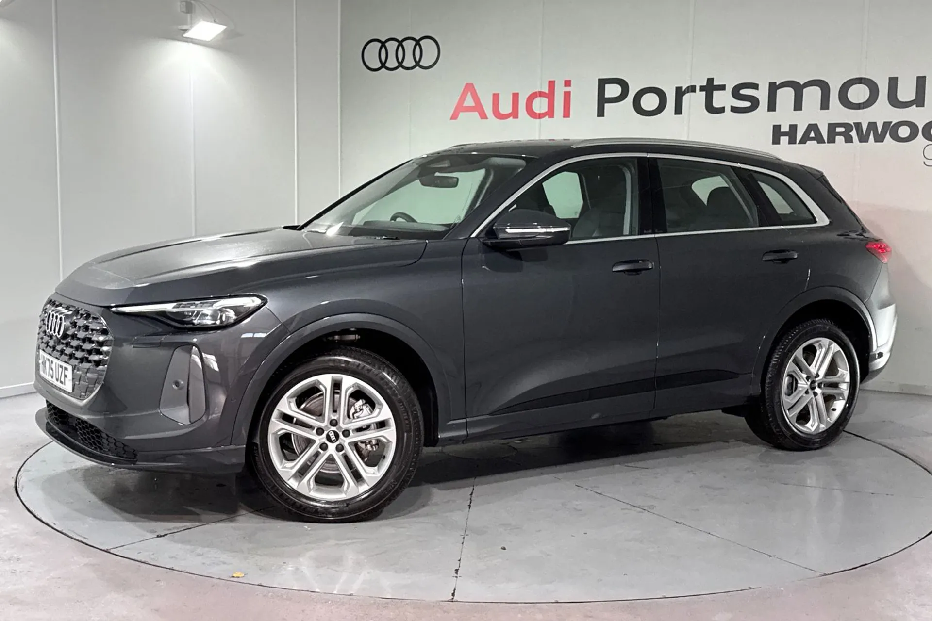 Audi Q5 thumbnail image number 7