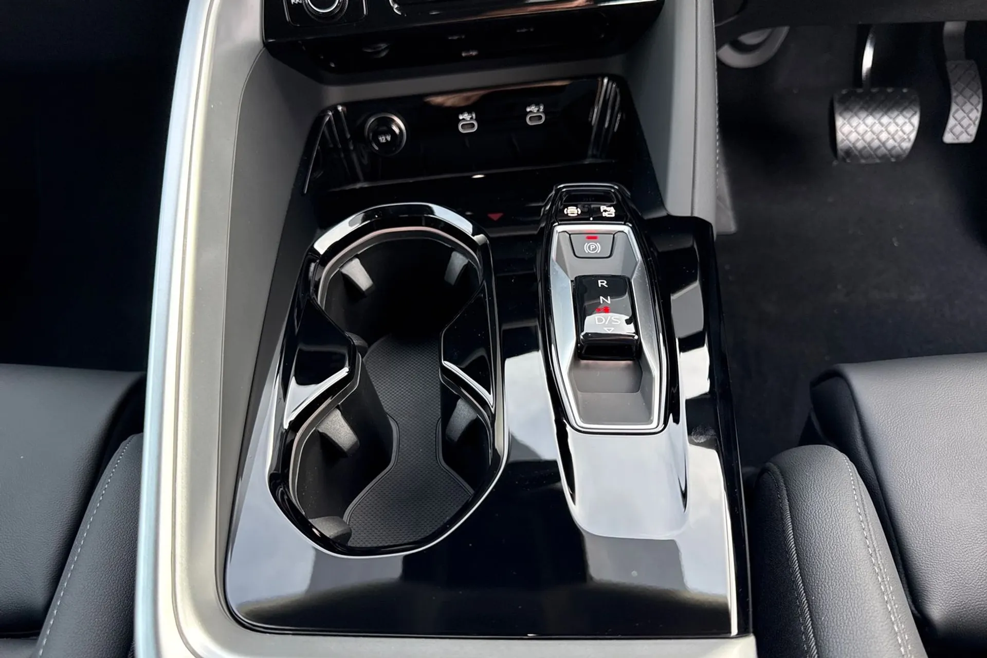 Audi Q5 thumbnail image number 43