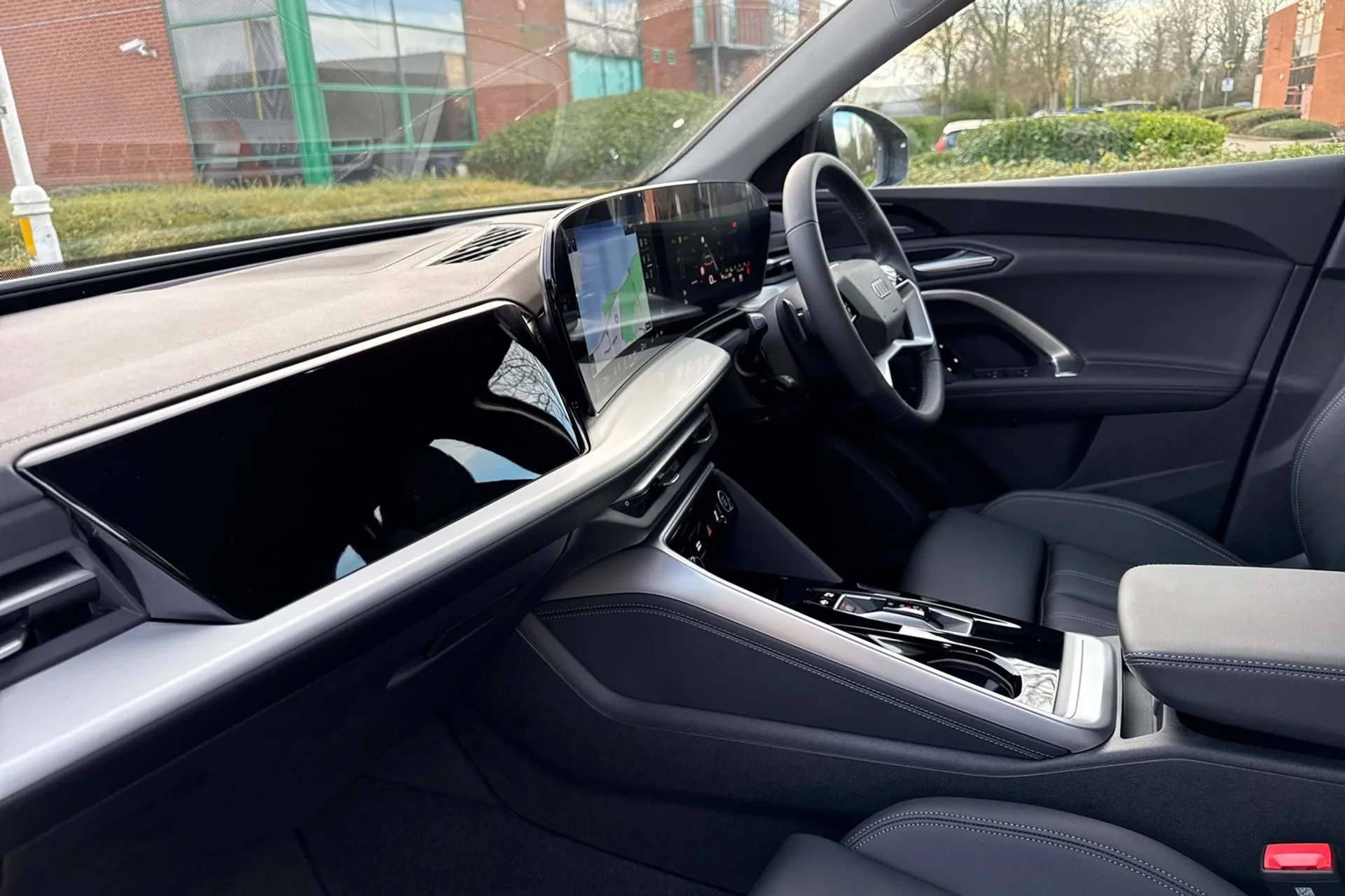 Audi Q5 thumbnail image number 30