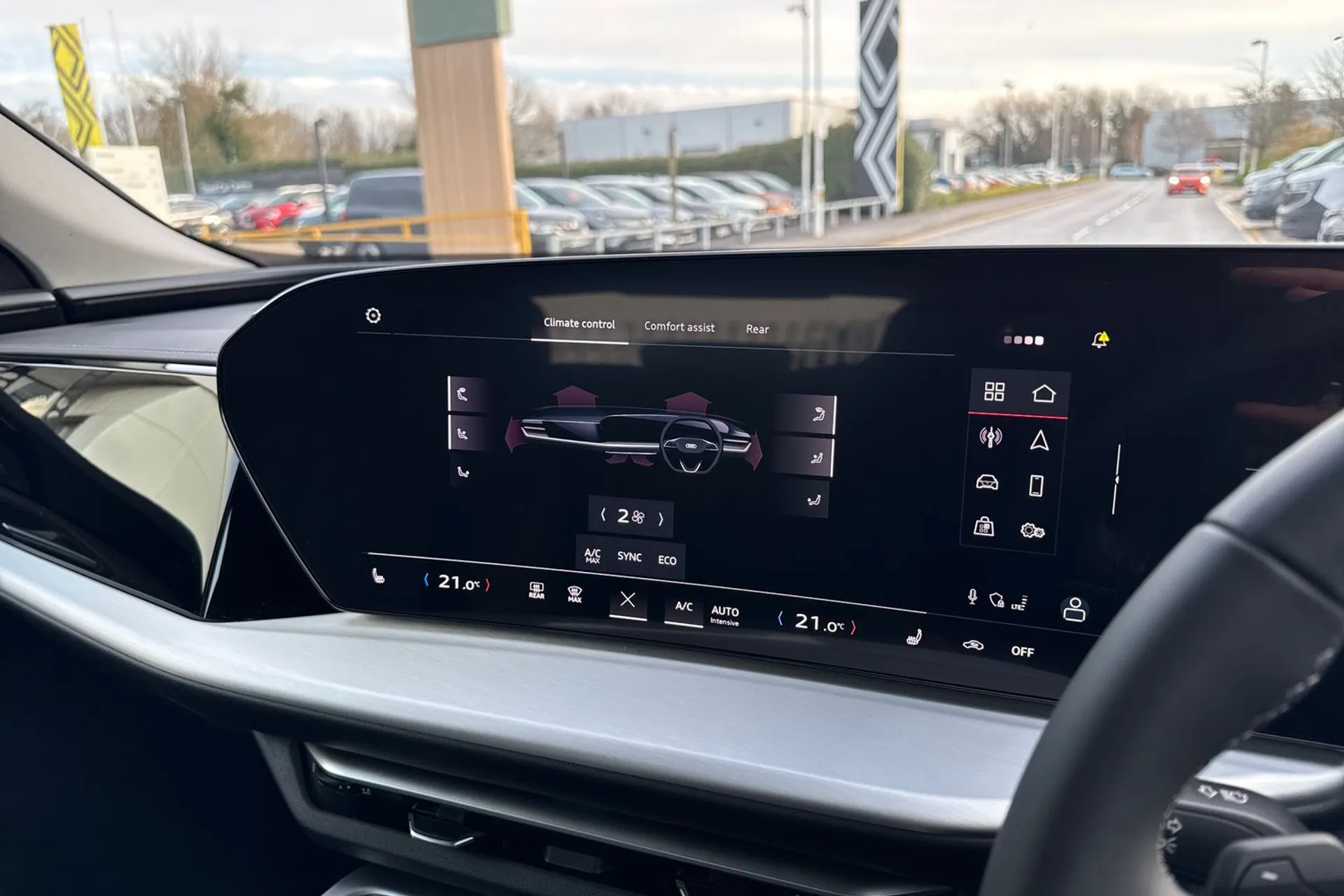 Audi Q5 thumbnail image number 26