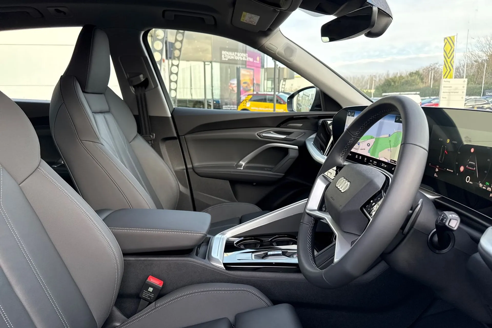 Audi Q5 thumbnail image number 27