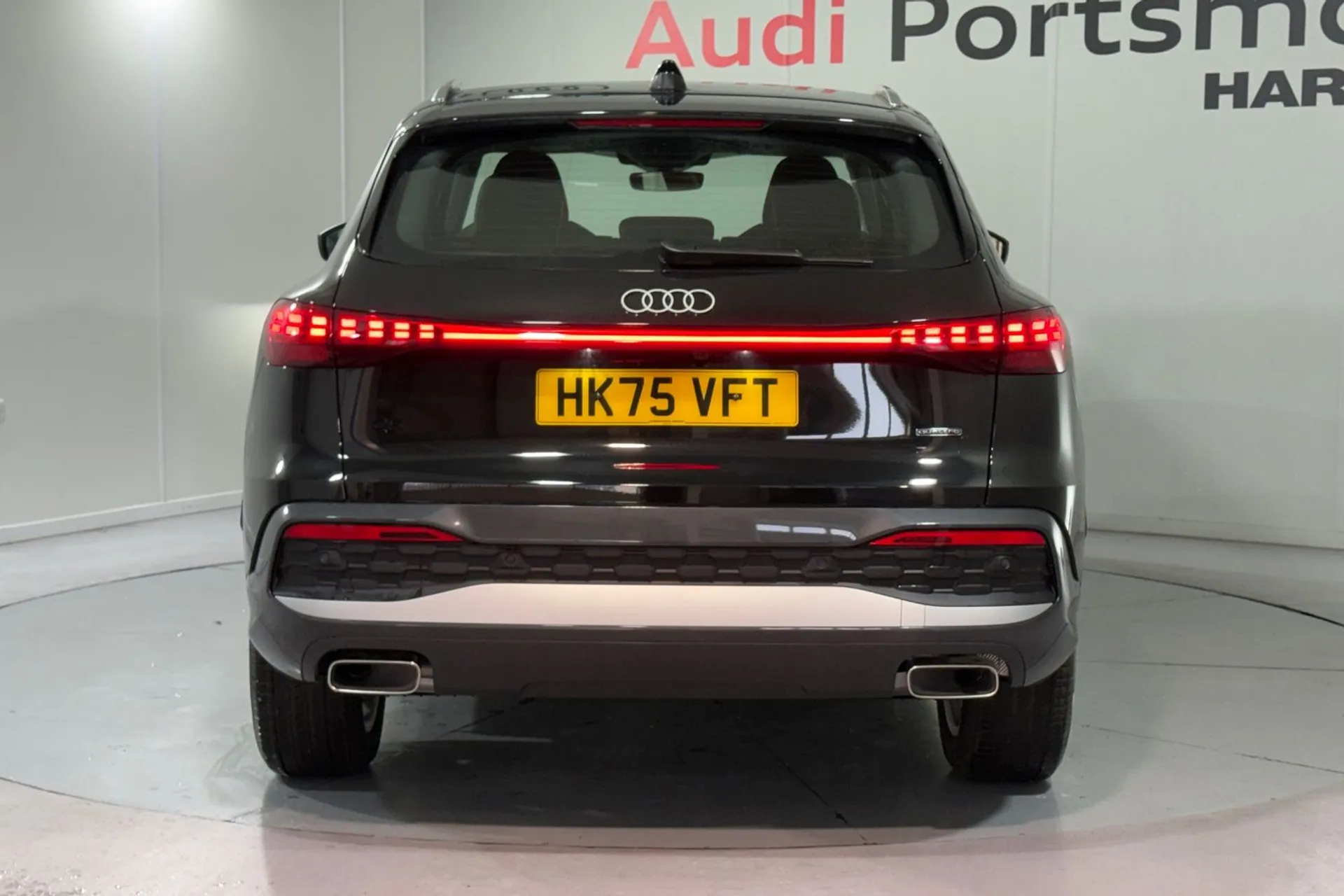 Audi Q5 thumbnail image number 7