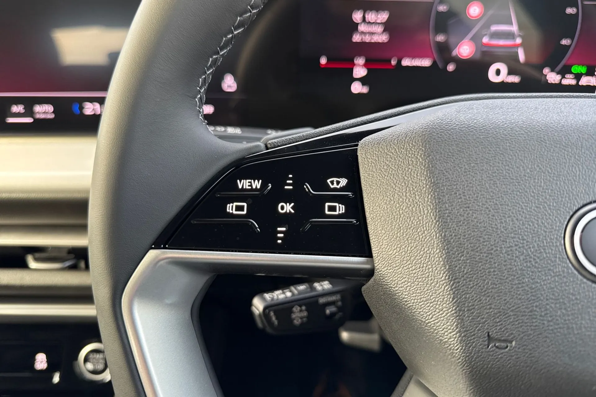 Audi Q5 thumbnail image number 45