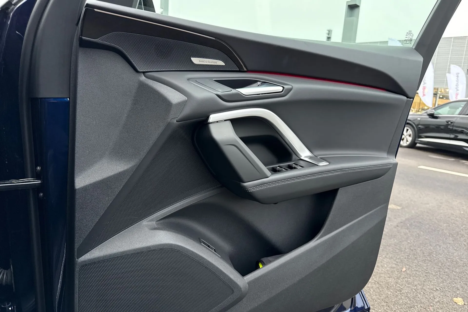 Audi Q5 thumbnail image number 52