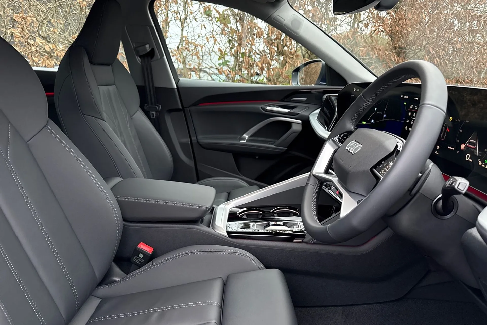 Audi Q5 thumbnail image number 28