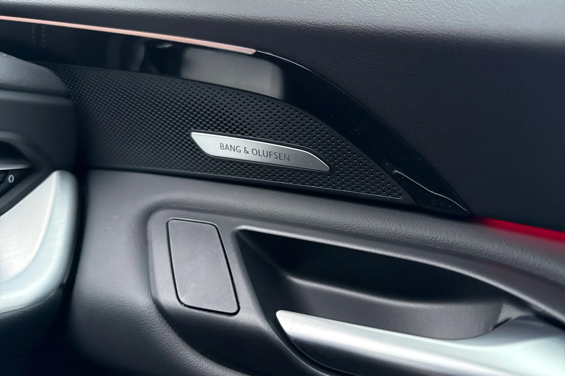 Audi Q5 thumbnail image number 31