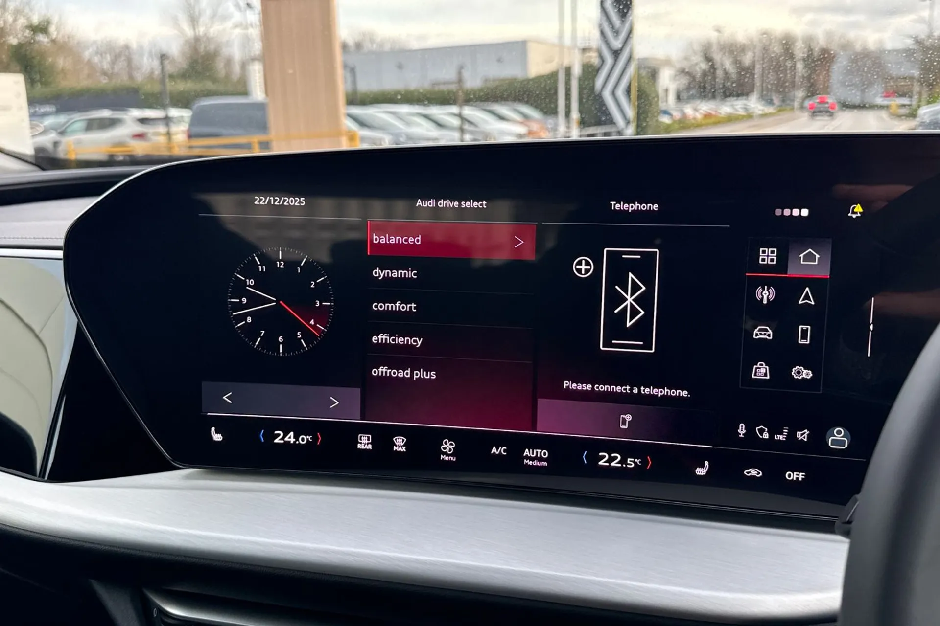 Audi Q5 thumbnail image number 22