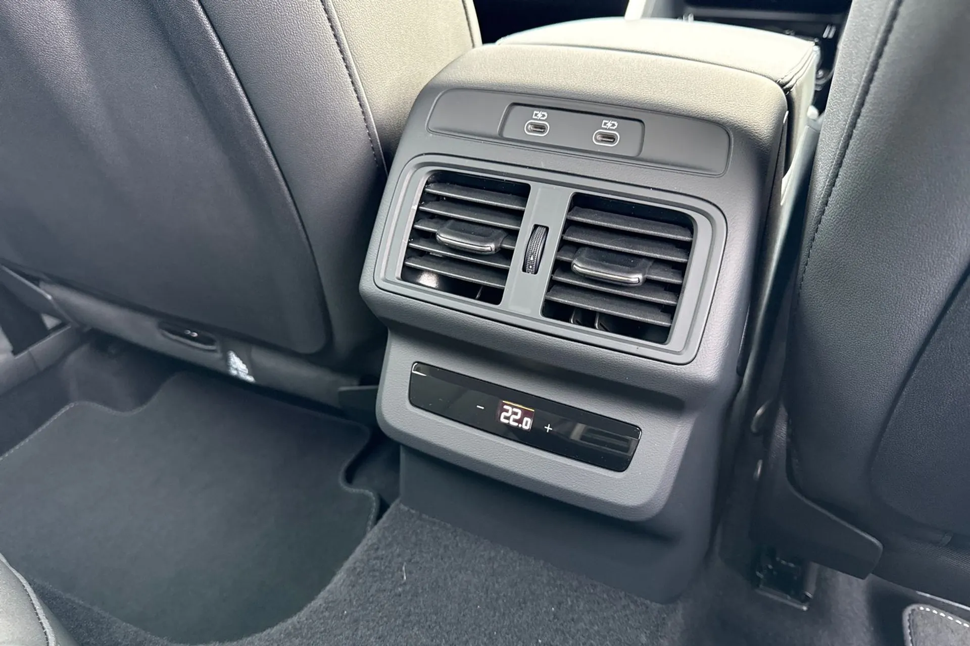 Audi Q5 thumbnail image number 18