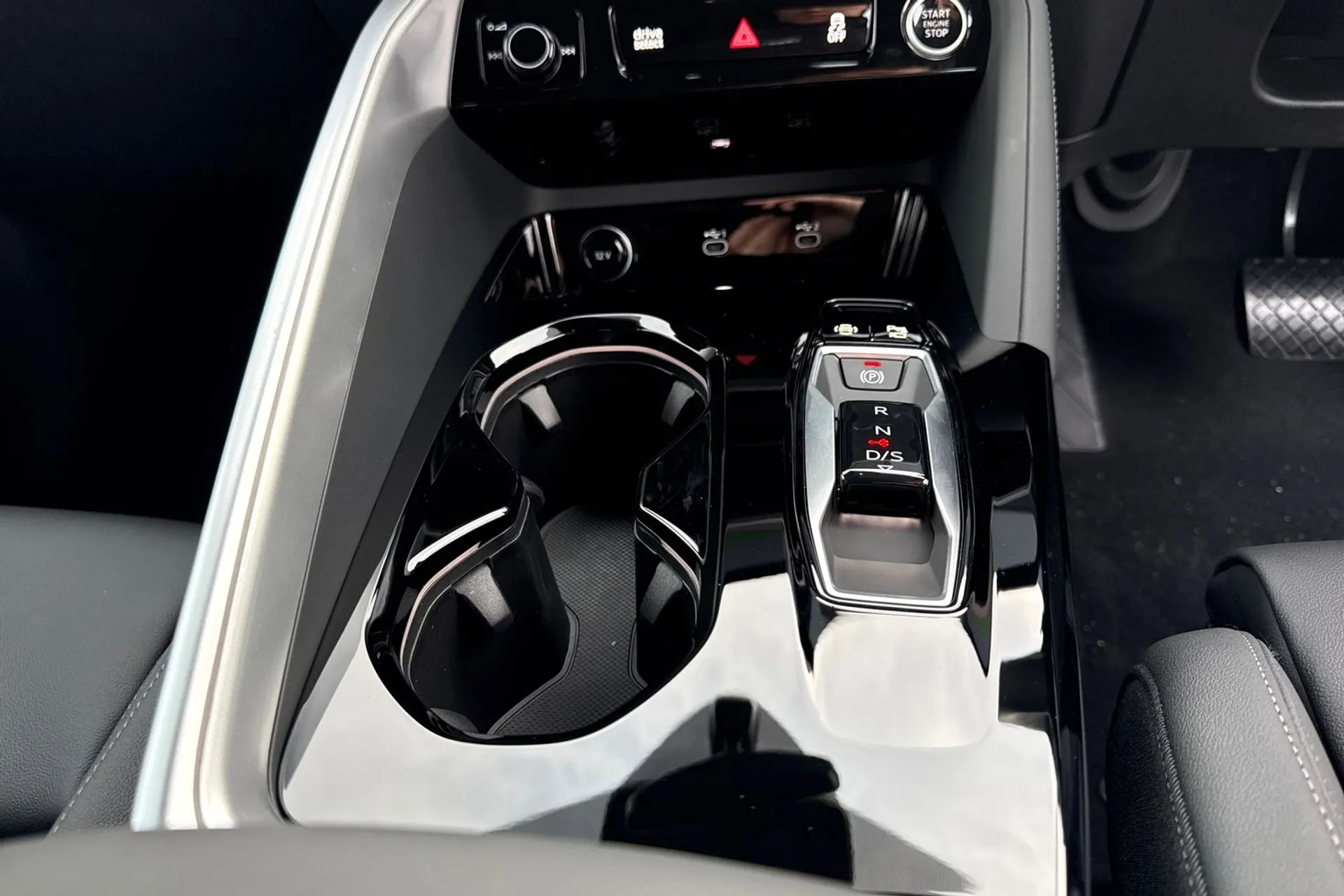 Audi Q5 thumbnail image number 41