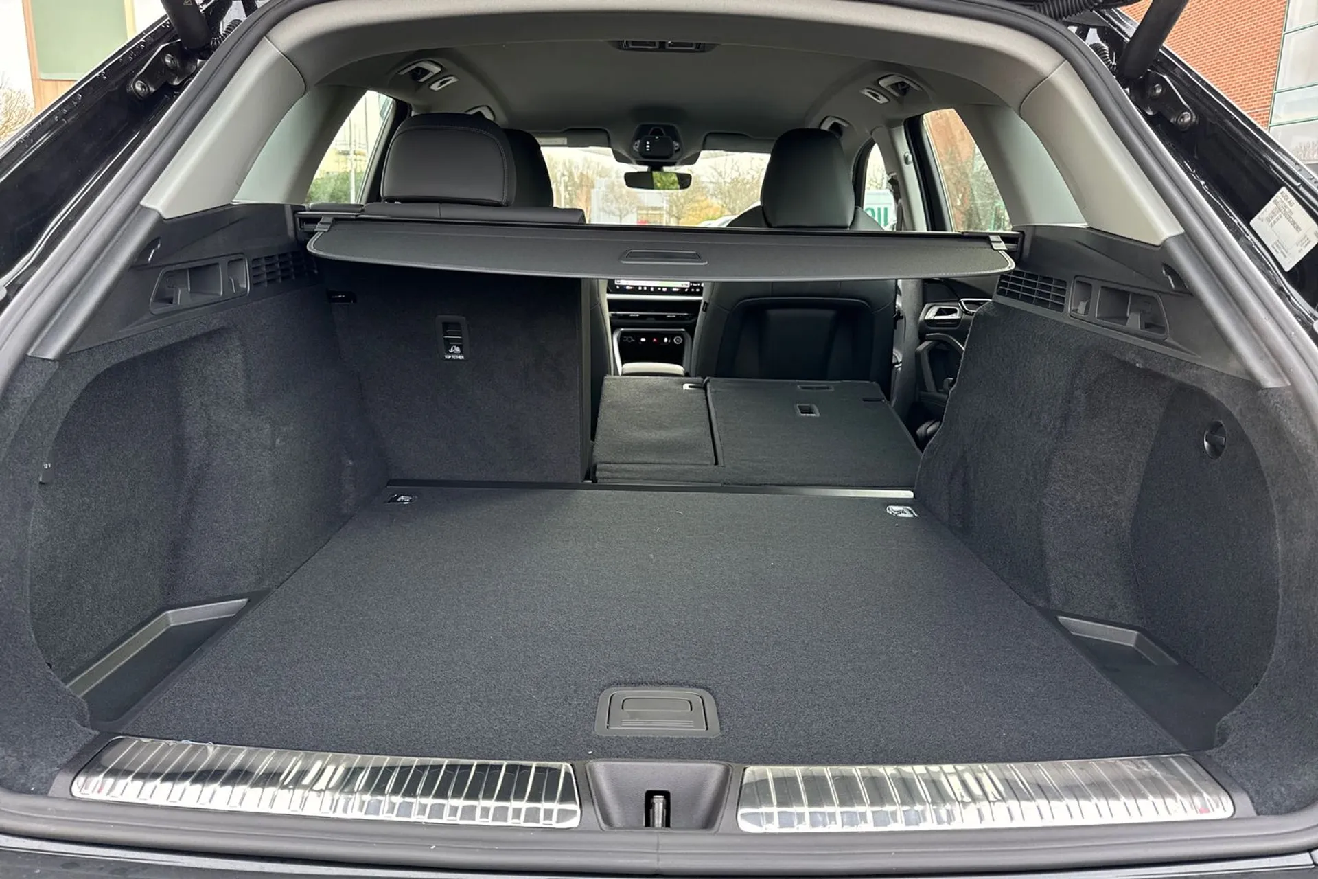 Audi Q5 thumbnail image number 21