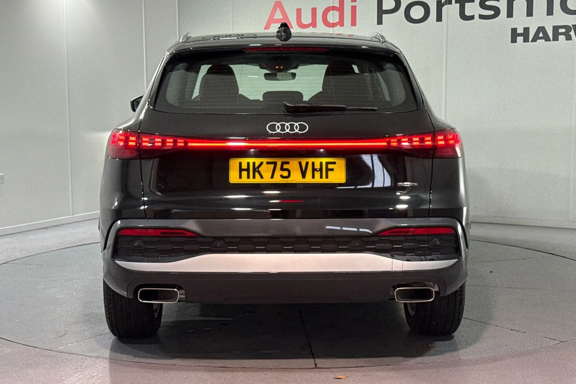 Audi Q5 thumbnail image number 8