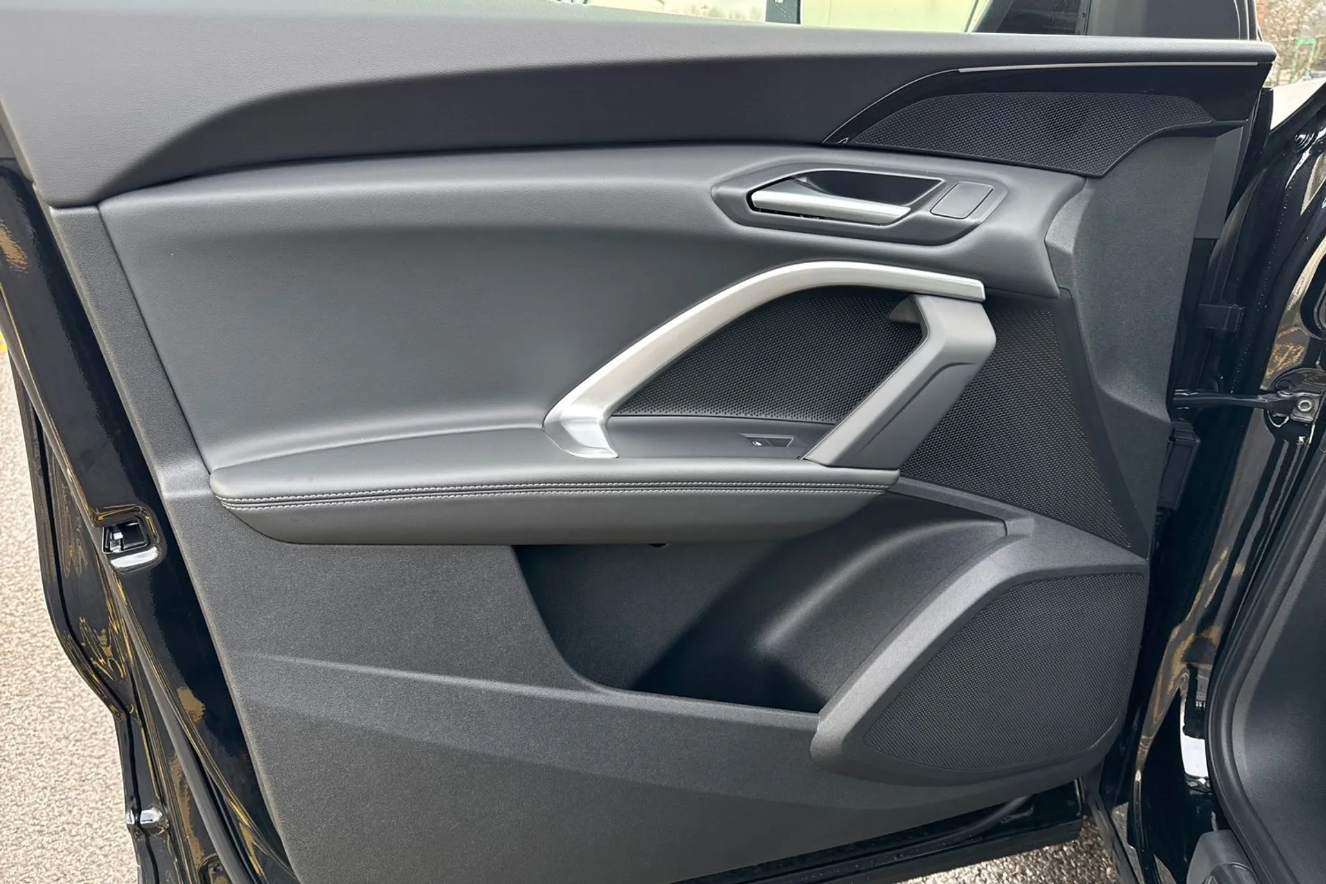 Audi Q5 thumbnail image number 37