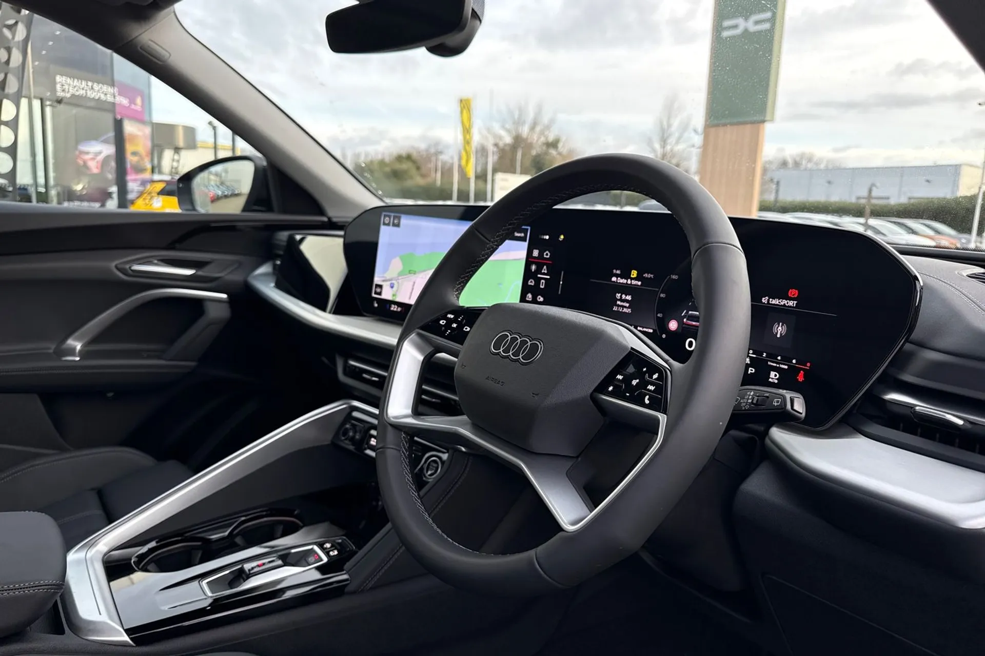 Audi Q5 thumbnail image number 30