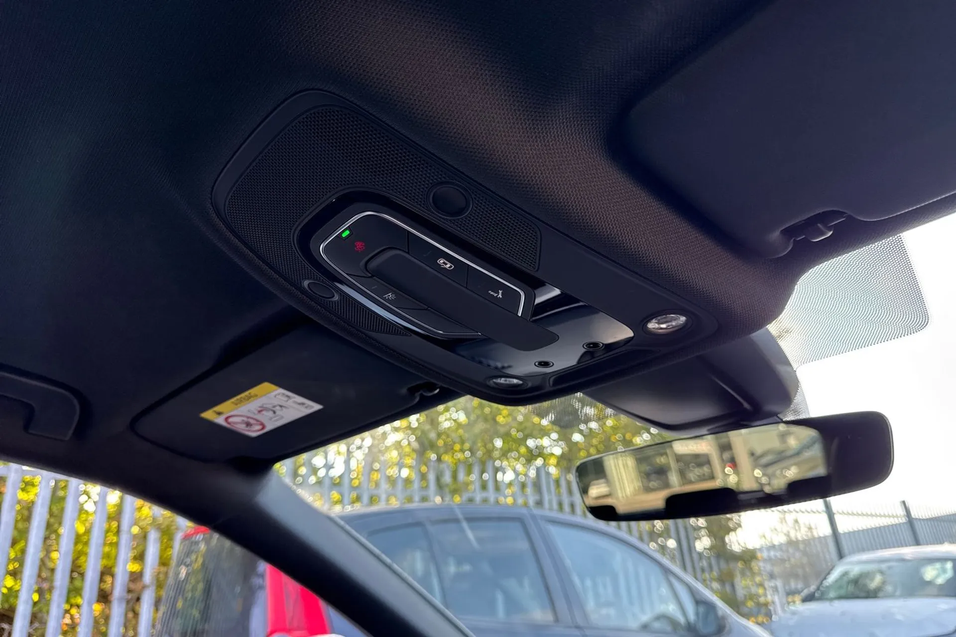 Audi A4 thumbnail image number 43