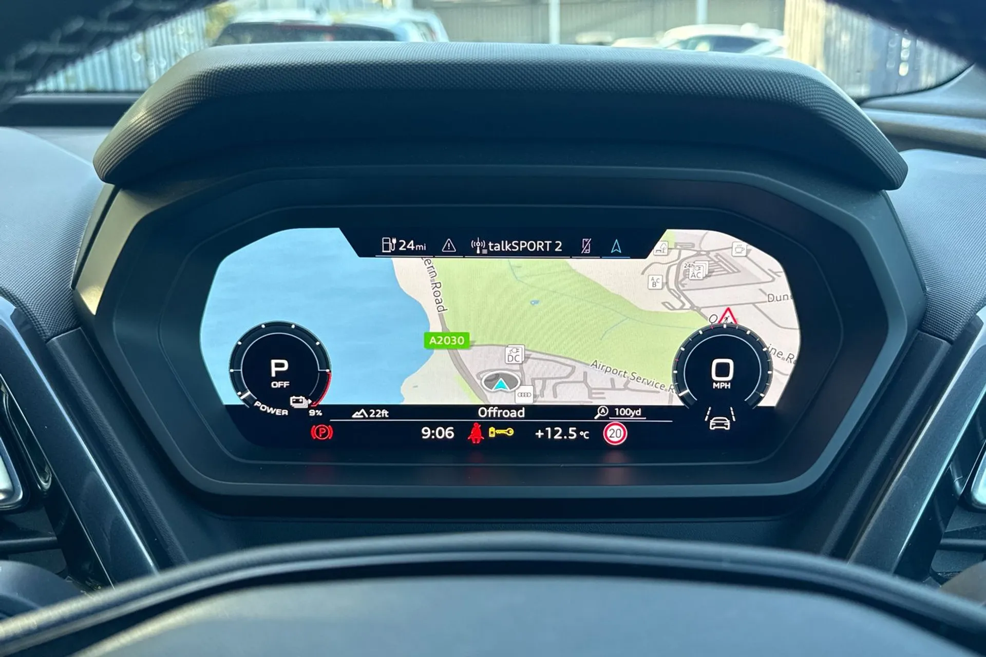 Audi Q4 thumbnail image number 30