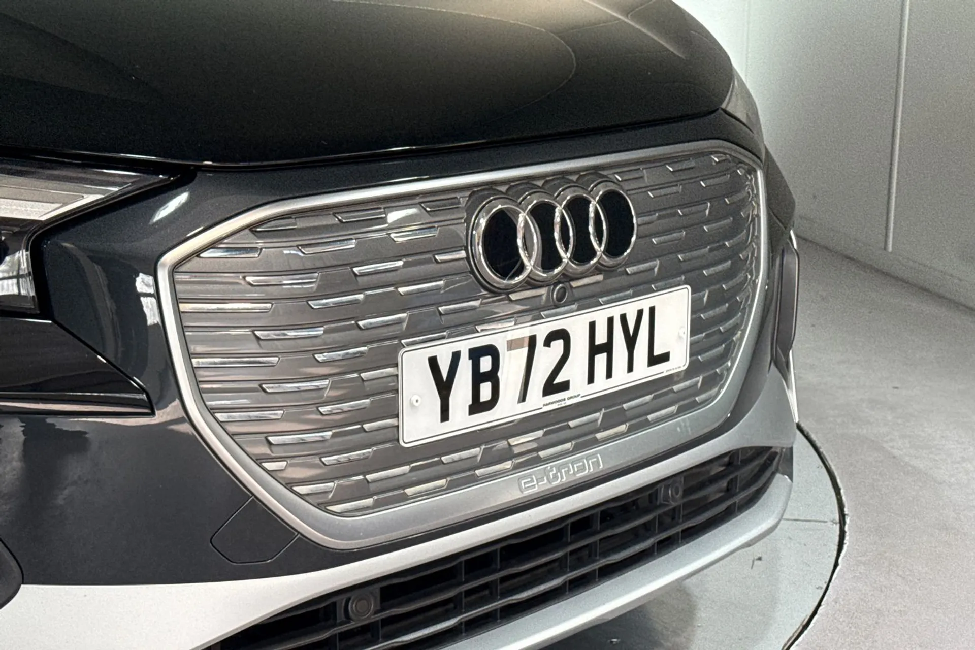 Audi Q4 thumbnail image number 26