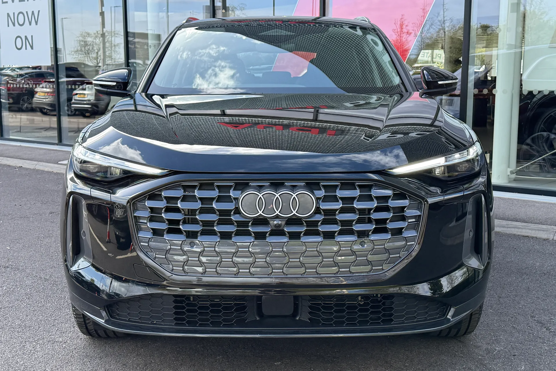 Audi Q5 thumbnail image number 5