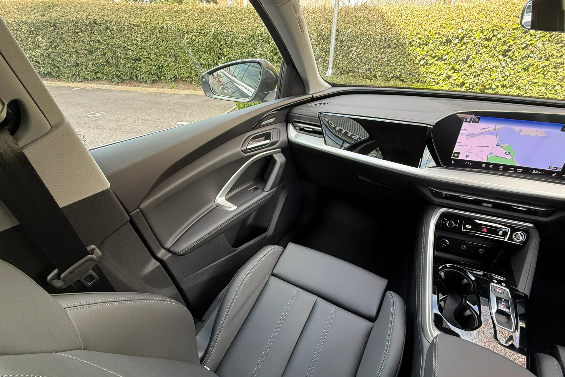 Audi Q5 thumbnail image number 38