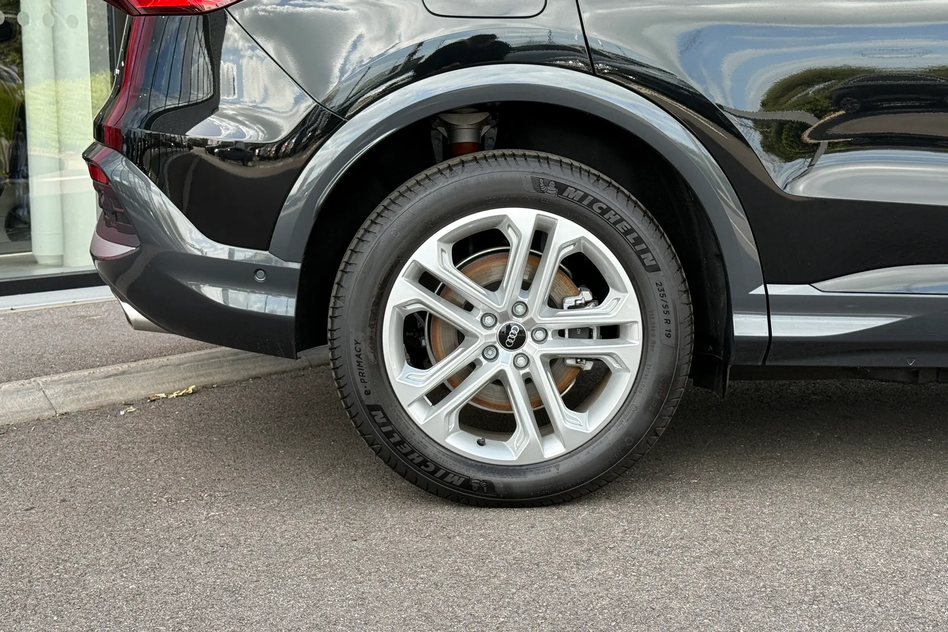 Audi Q5 thumbnail image number 20