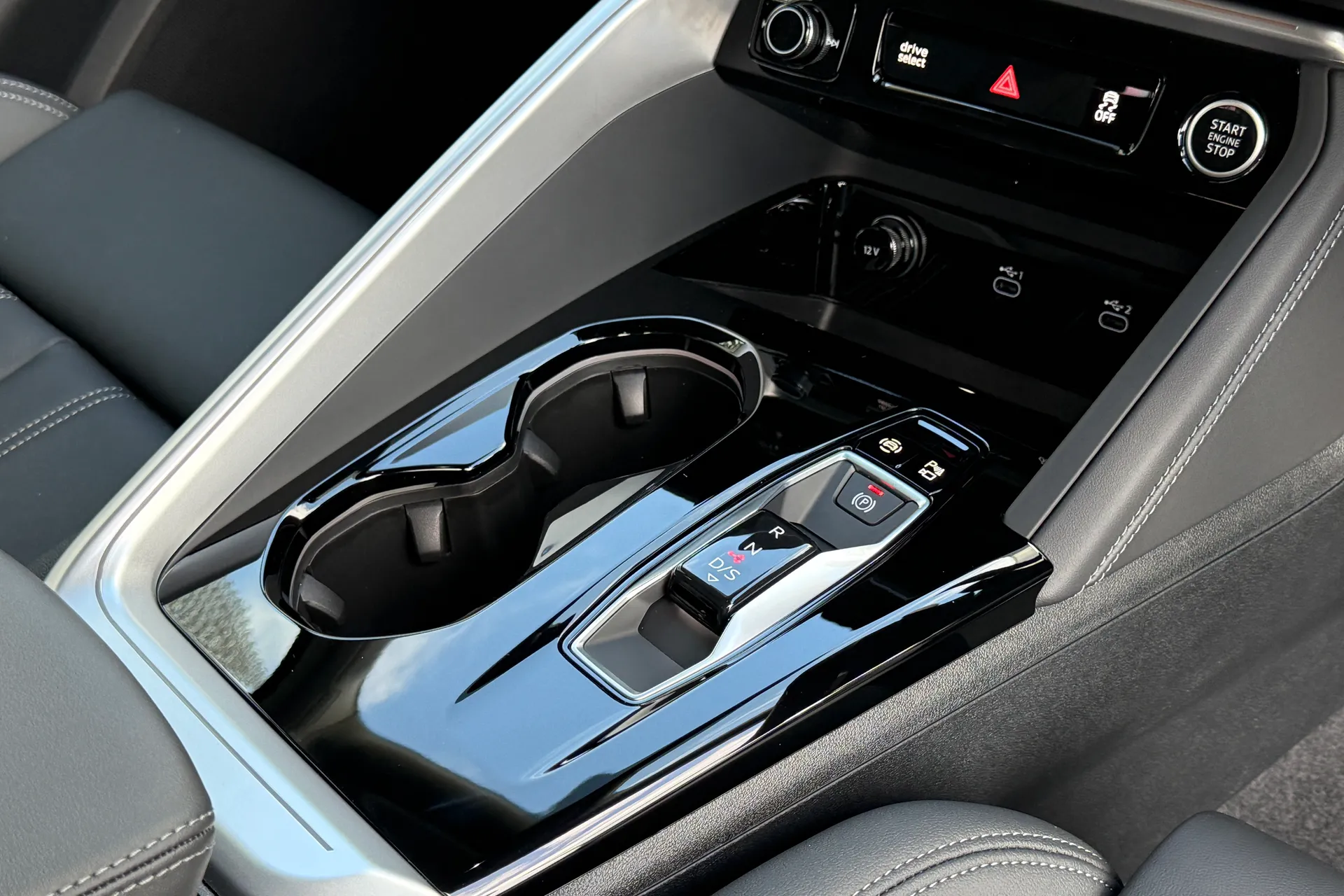 Audi Q5 thumbnail image number 18