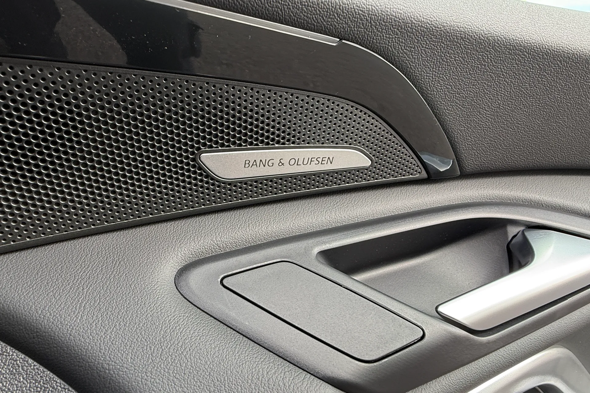 Audi Q5 thumbnail image number 10