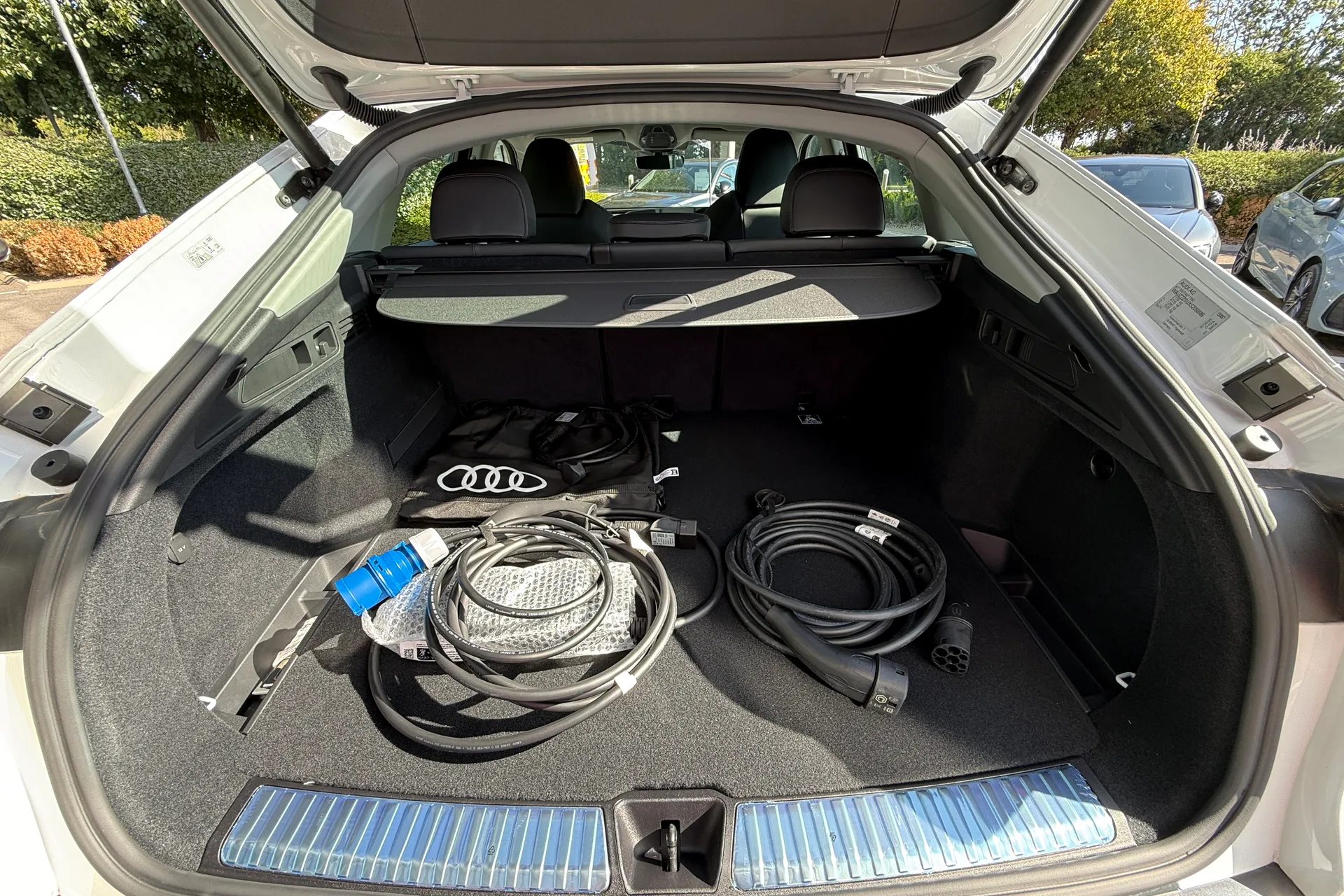 Audi Q5 thumbnail image number 48