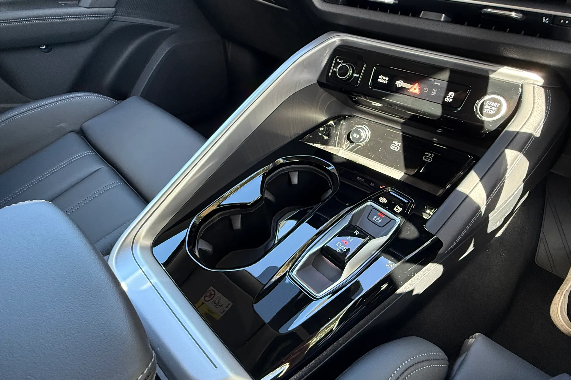 Audi Q5 thumbnail image number 13