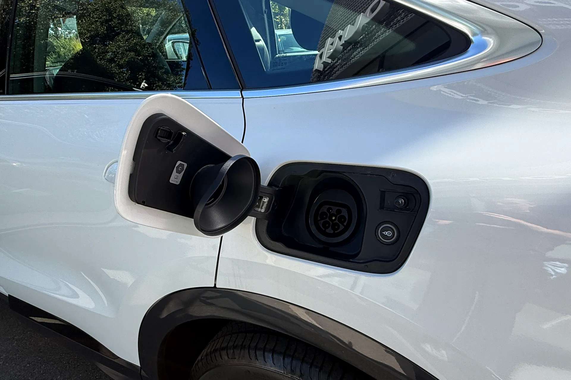 Audi Q5 thumbnail image number 41