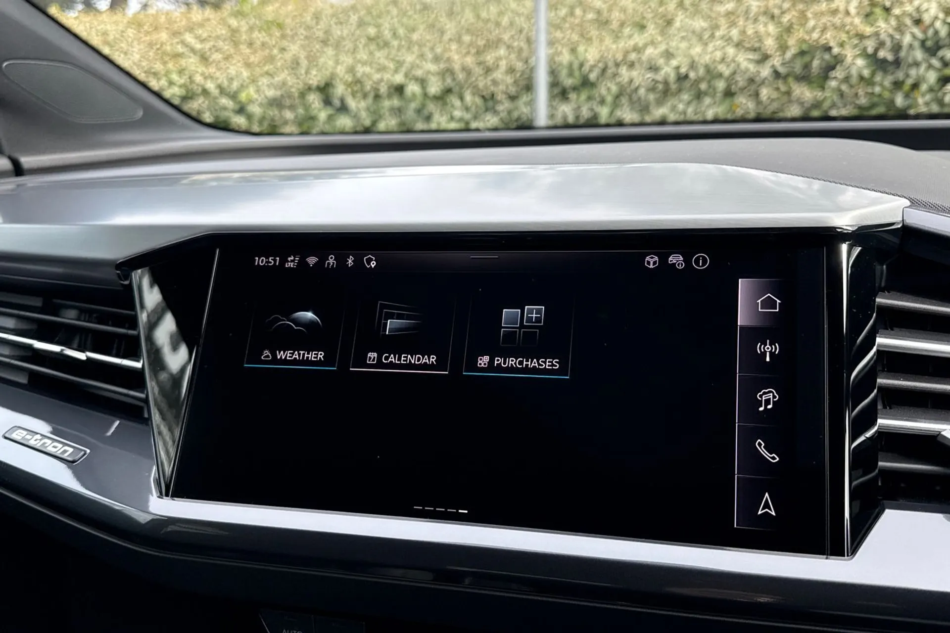 Audi Q4 thumbnail image number 37