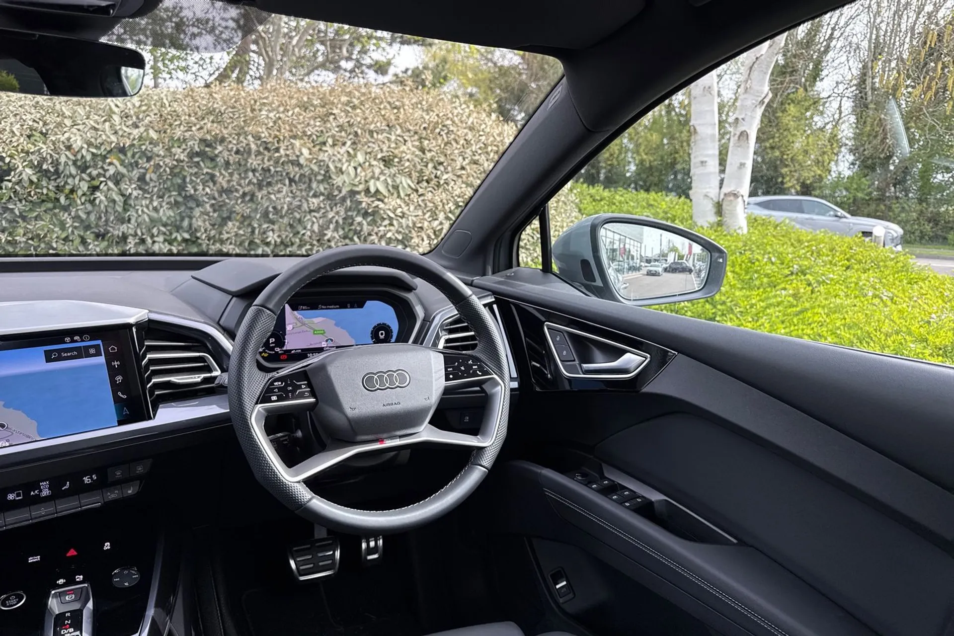 Audi Q4 thumbnail image number 46