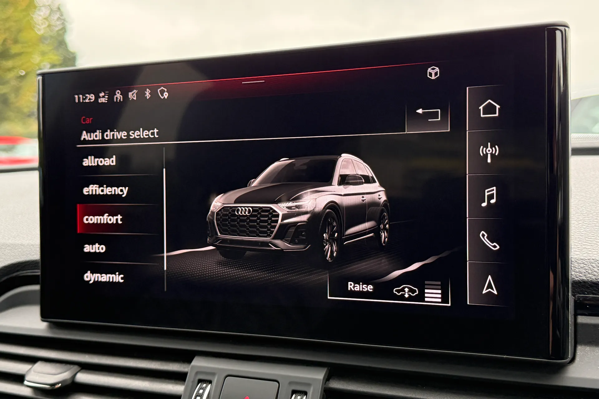 Audi Q5 thumbnail image number 11