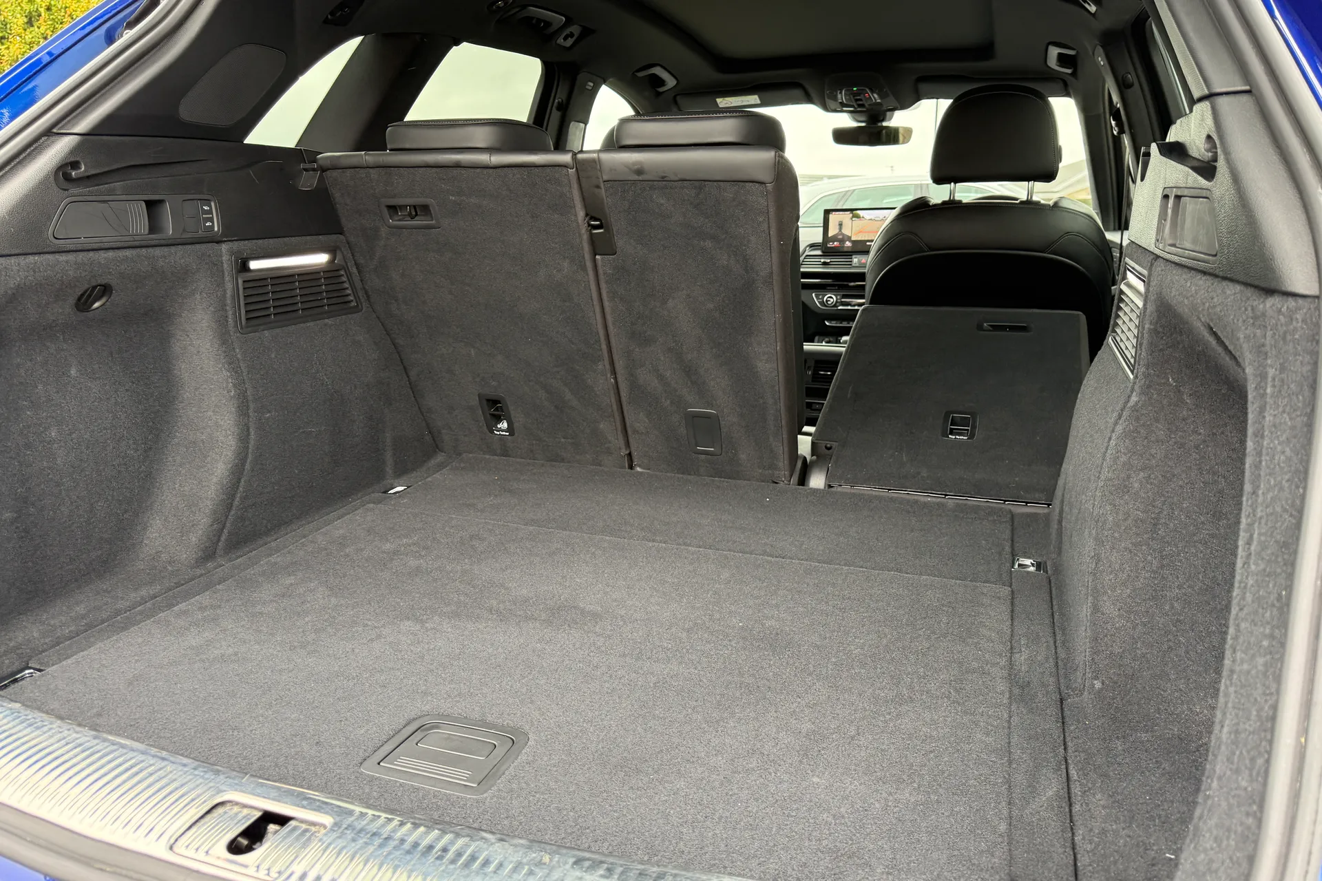 Audi Q5 thumbnail image number 45