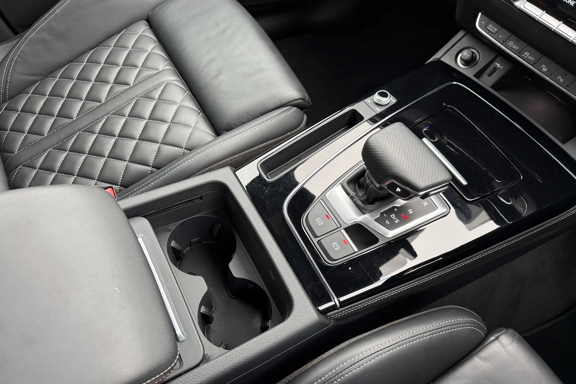 Audi Q5 thumbnail image number 49