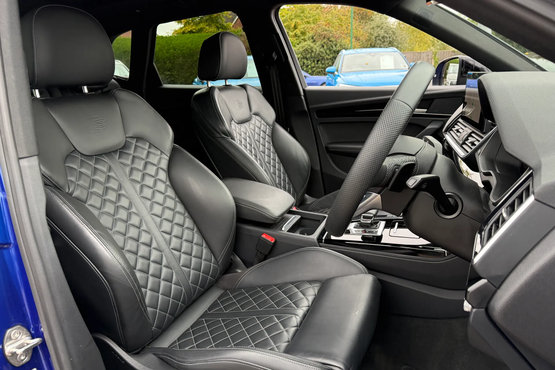 Audi Q5 thumbnail image number 33