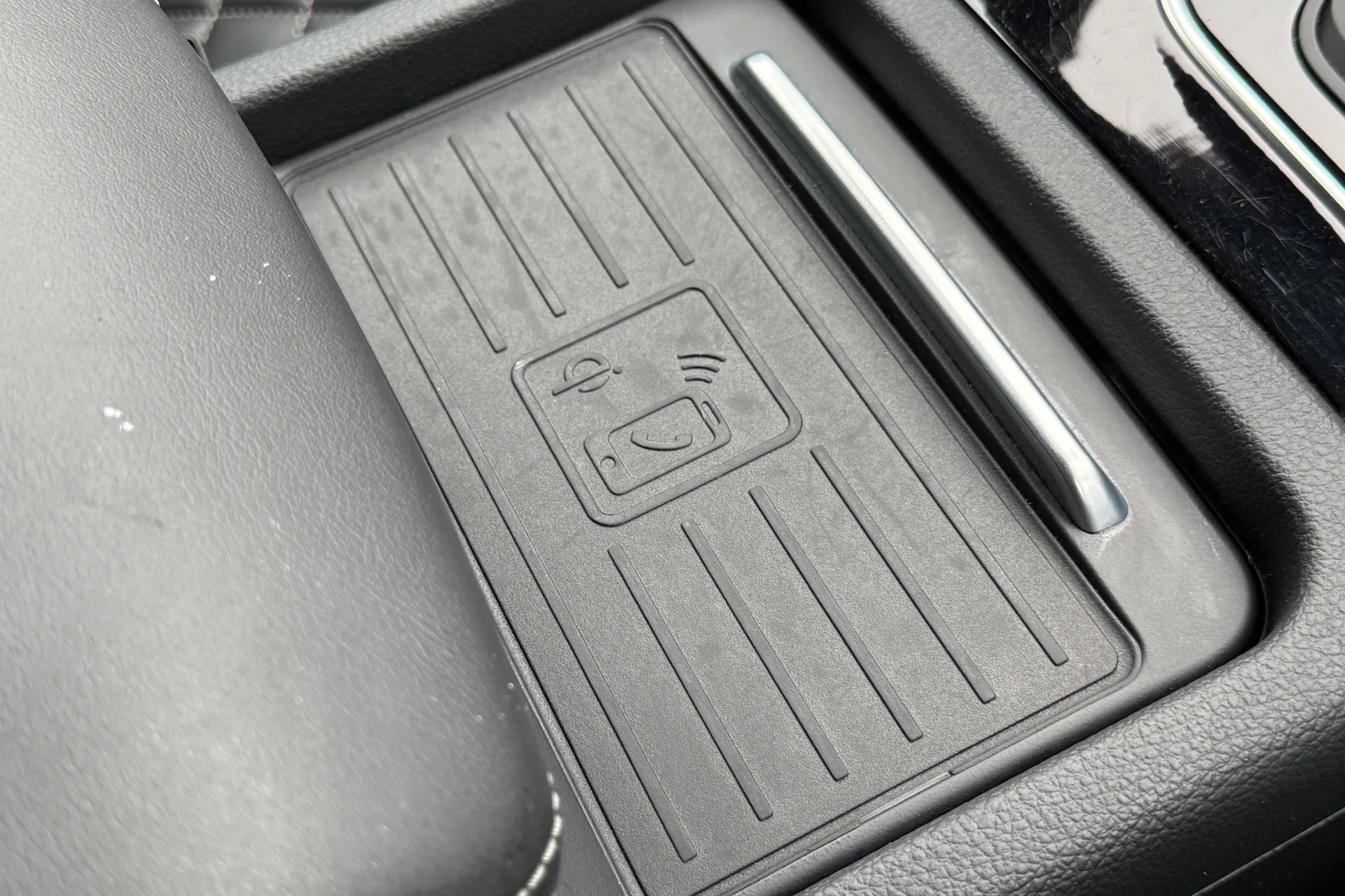 Audi Q5 thumbnail image number 19