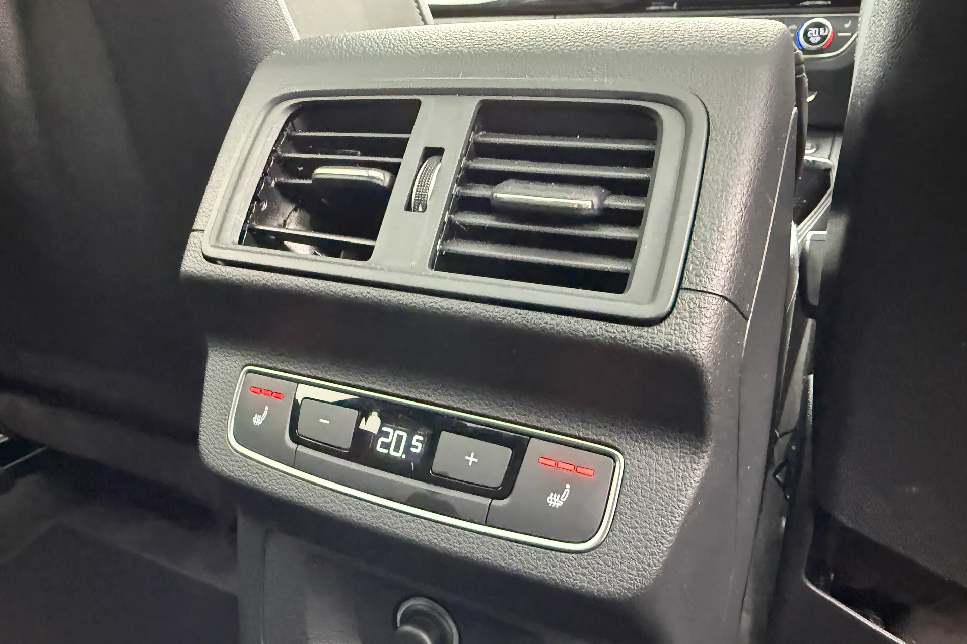 Audi Q5 thumbnail image number 56