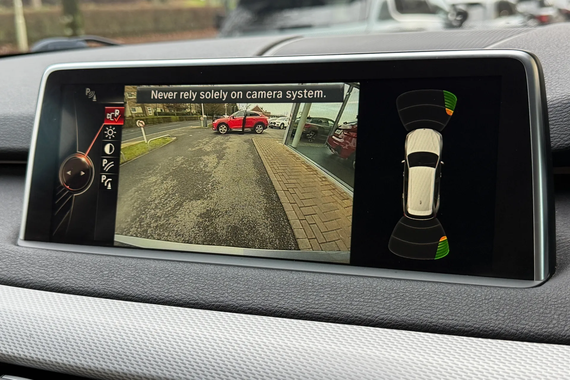 BMW X5 thumbnail image number 5