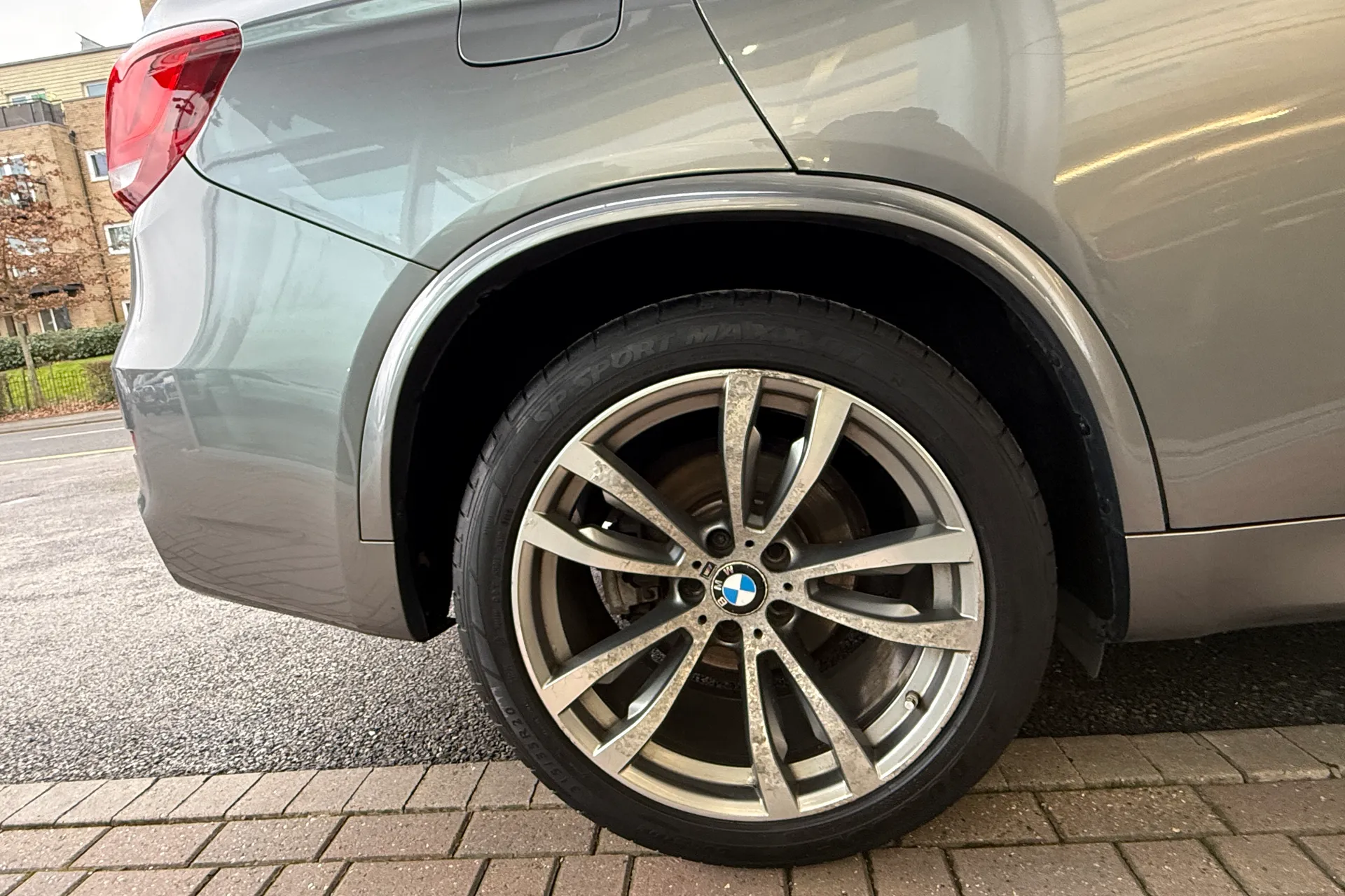 BMW X5 thumbnail image number 55