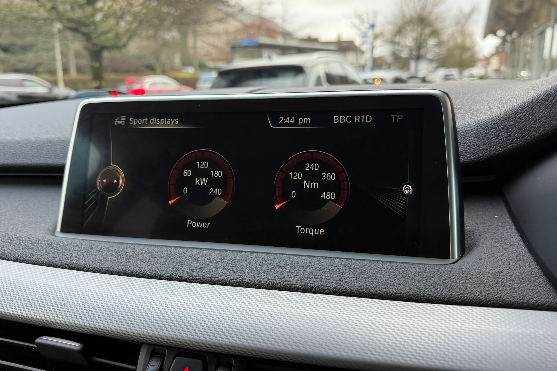 BMW X5 thumbnail image number 35